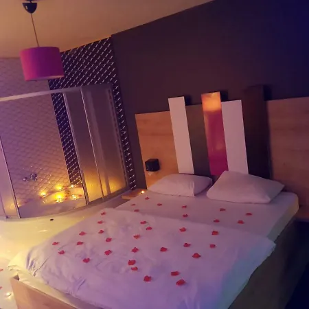 Appart hôtel Suit Palas *