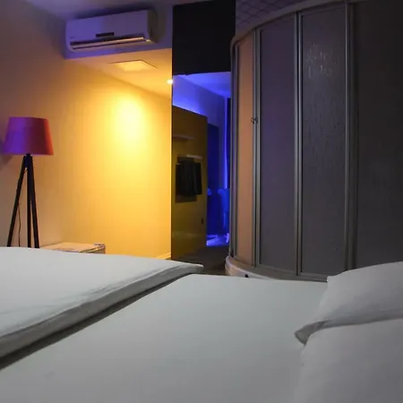 Suit Palas Appart hôtel *