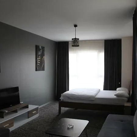 Suit Palas Aparthotel *
