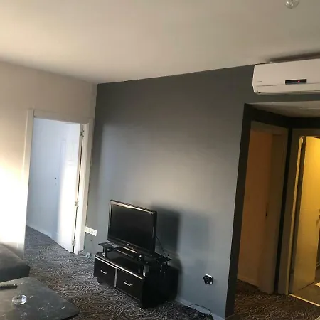 Aparthotel Suit Palas